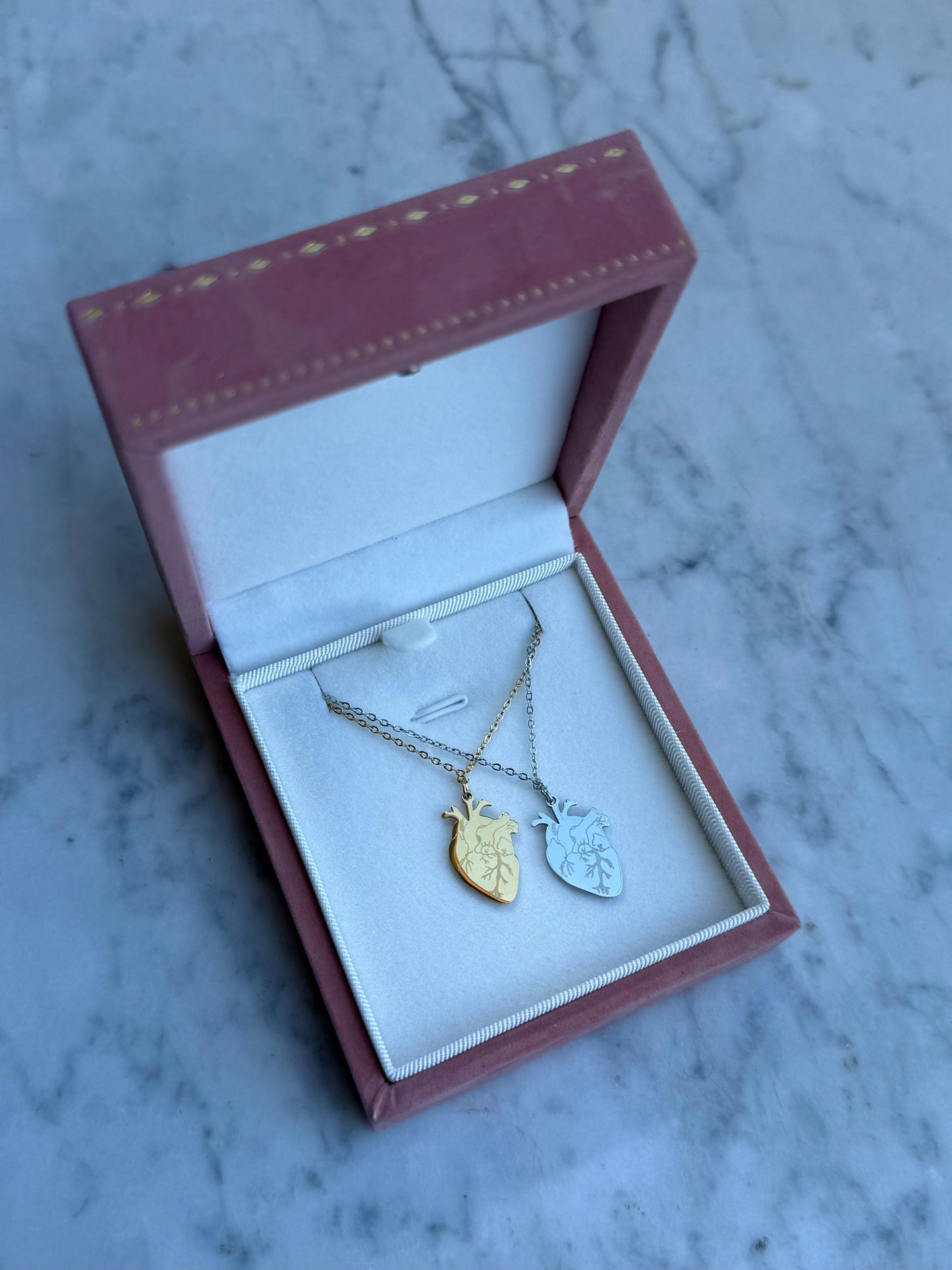 Collana CUORE ANATOMICO (Il cuore a mille)