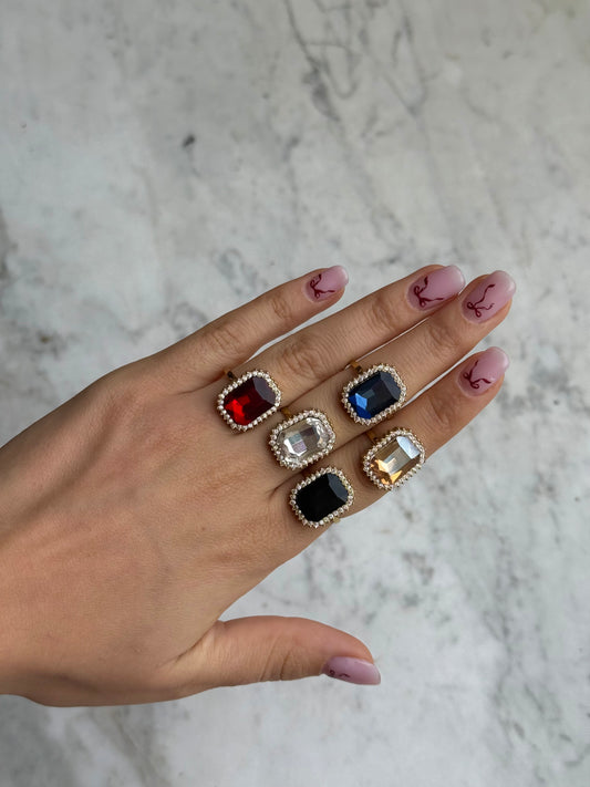 Anello MADAME