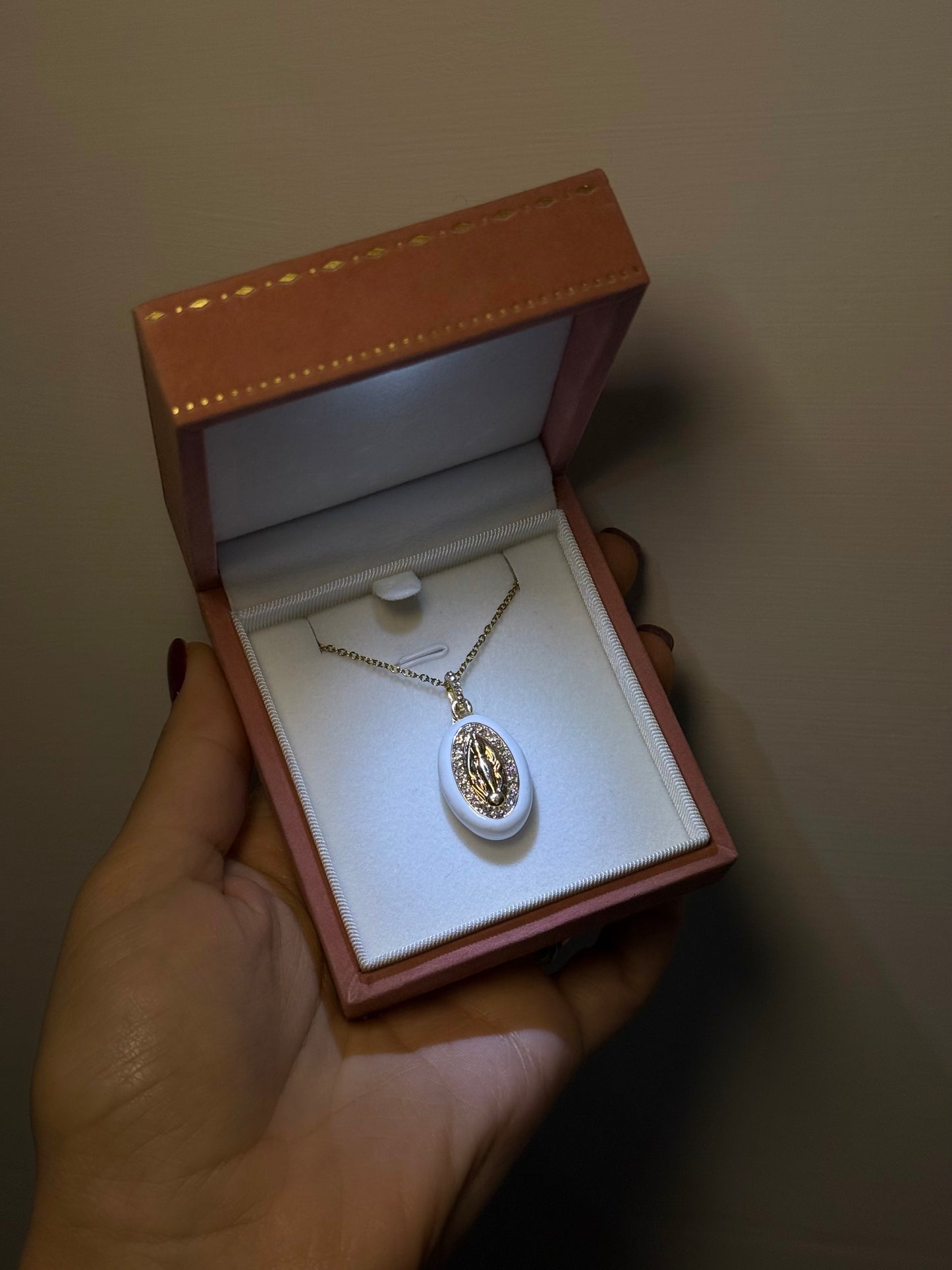 Collana SAINT