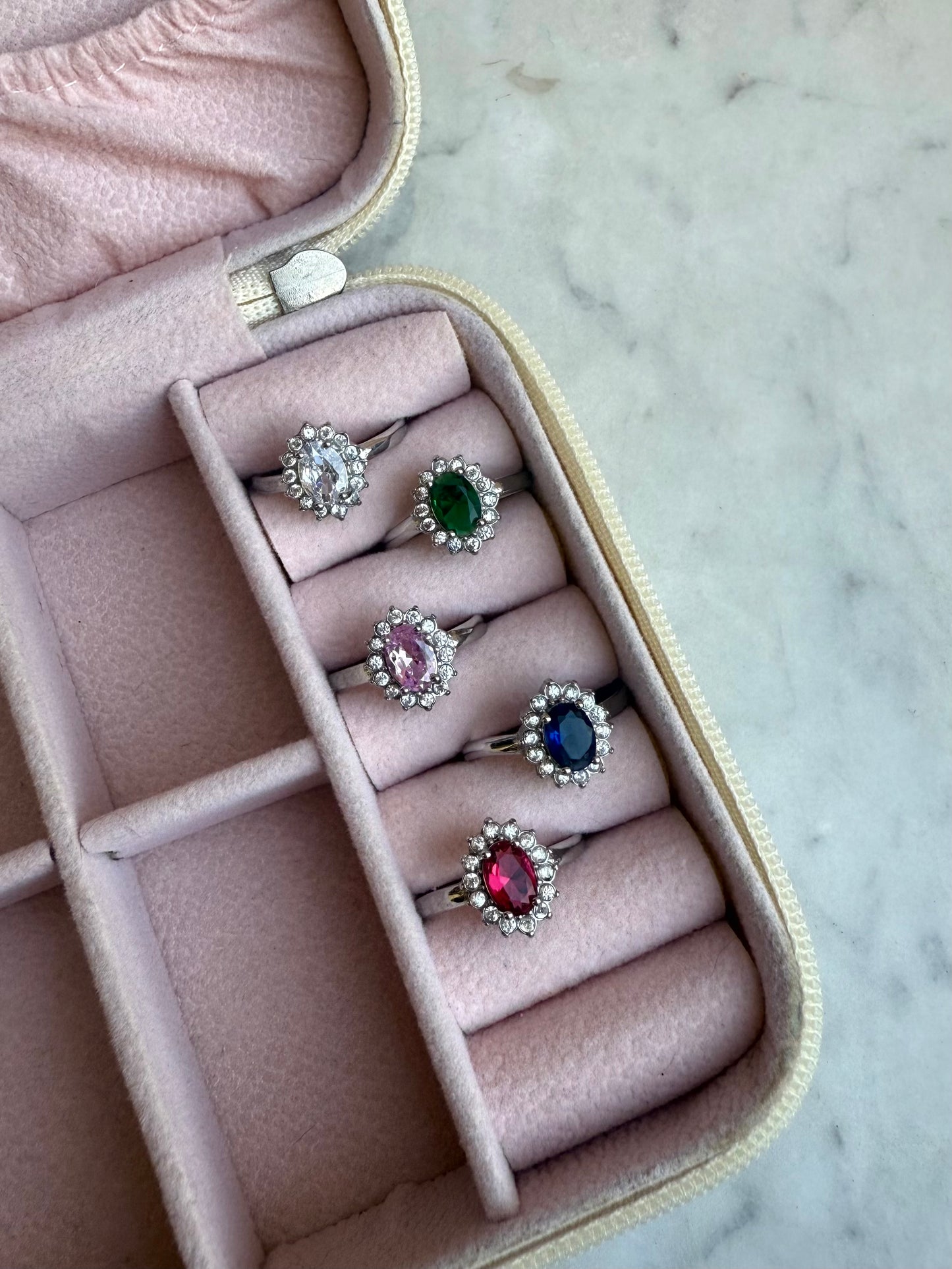 Anello KATE