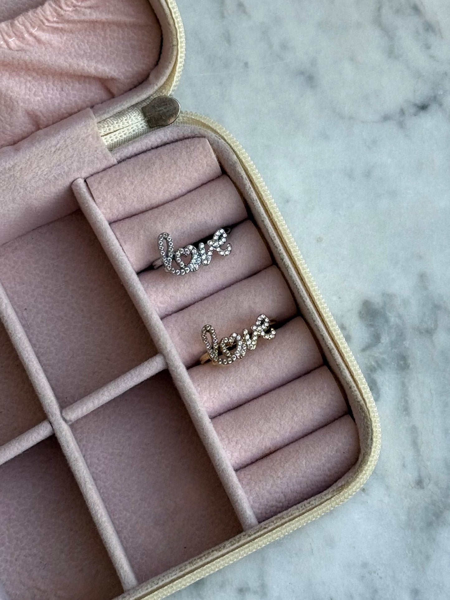 Anello LOVE