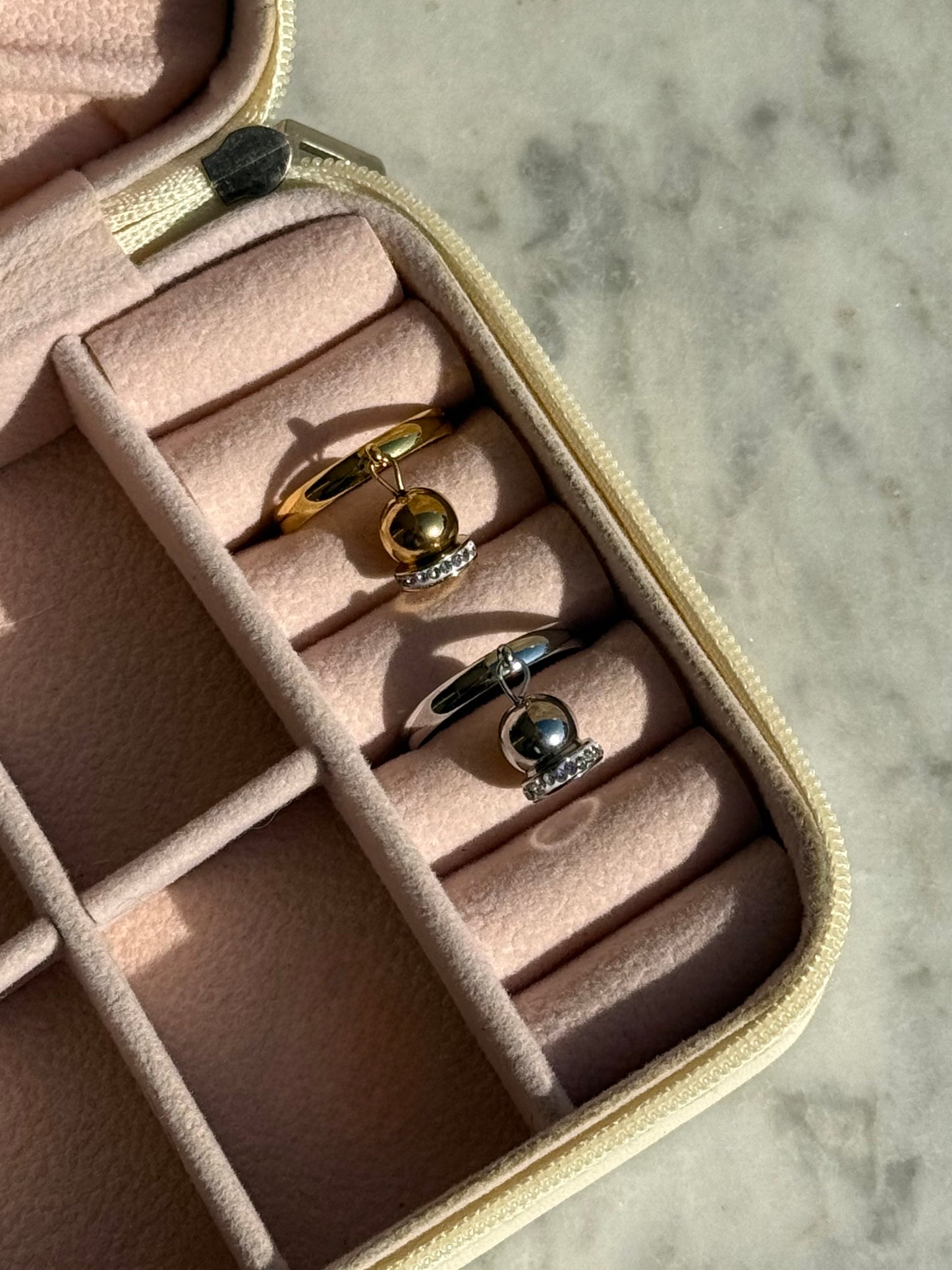 Anello CAPRI